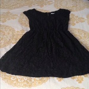 ❤️4 for $20❤️💰 💰💰💰💰Black Lace Dress